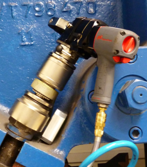 Pneumatic Torque Wrench (Angular) 70-2500 N·m, JUWEL TLW-244 Pneumatic Torque Wrench (Angular) 70-2500 N·m, JUWEL TLW-244